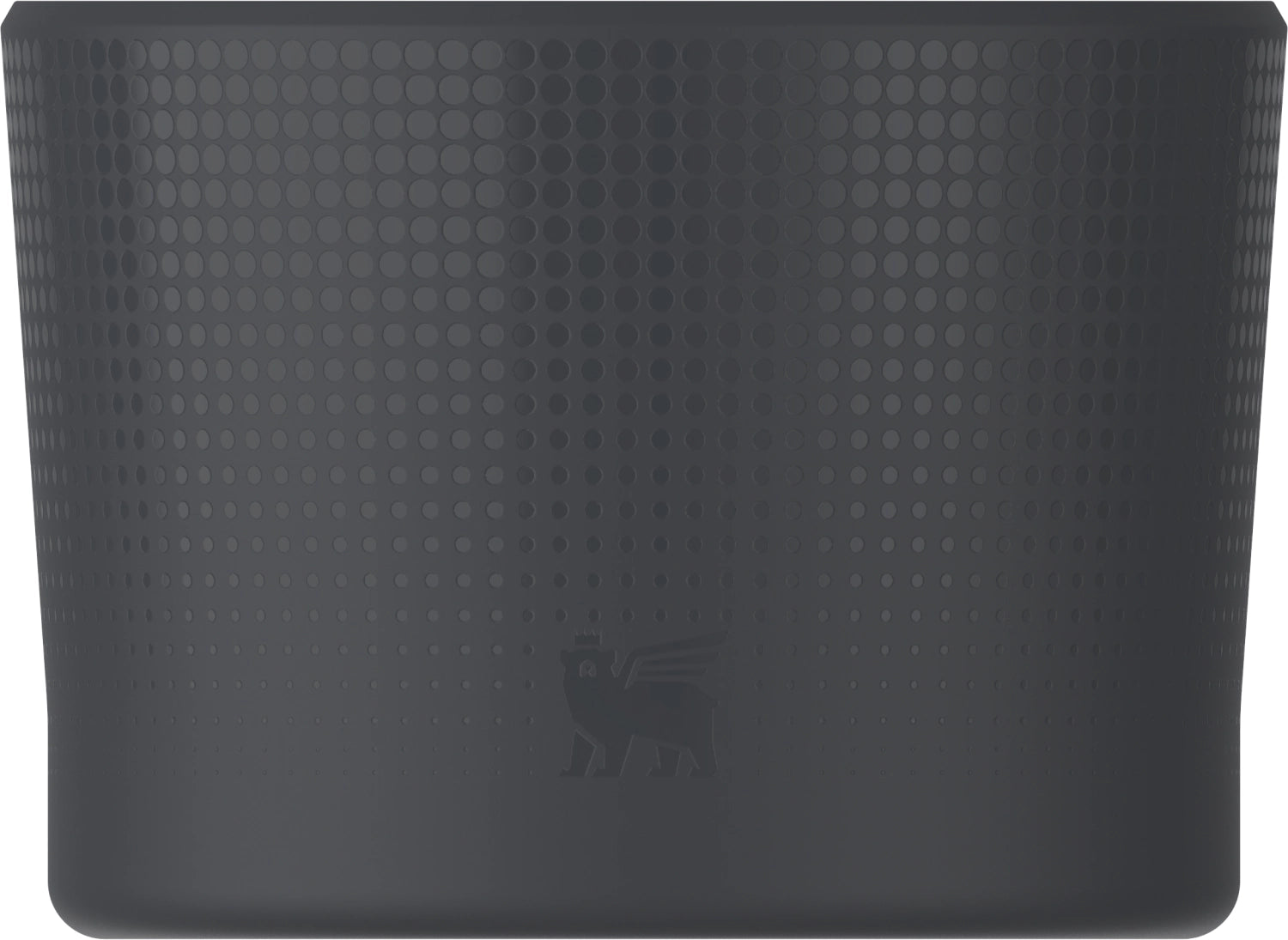 Quencher Antirutsch & Strohhalmabdeckung 0.6-0.89l black in Schwarz präsentiert im Onlineshop von KAQTU Design AG. Zutaten ist von Stanley