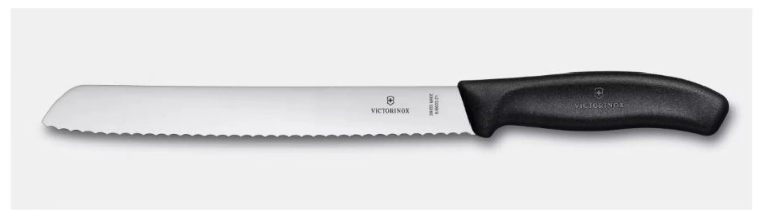 Swiss Classic Brotmesser 21cm in Schwarz präsentiert im Onlineshop von KAQTU Design AG. Küchenmesser ist von Maison Truffe