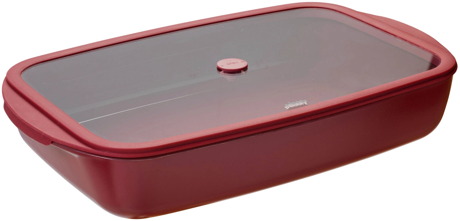 Auflaufform mit Frischhaltedeckel 3.6l 24x39cm cherry in Rot präsentiert im Onlineshop von KAQTU Design AG. Aufbewahrungsbeutel ist von Pebbly