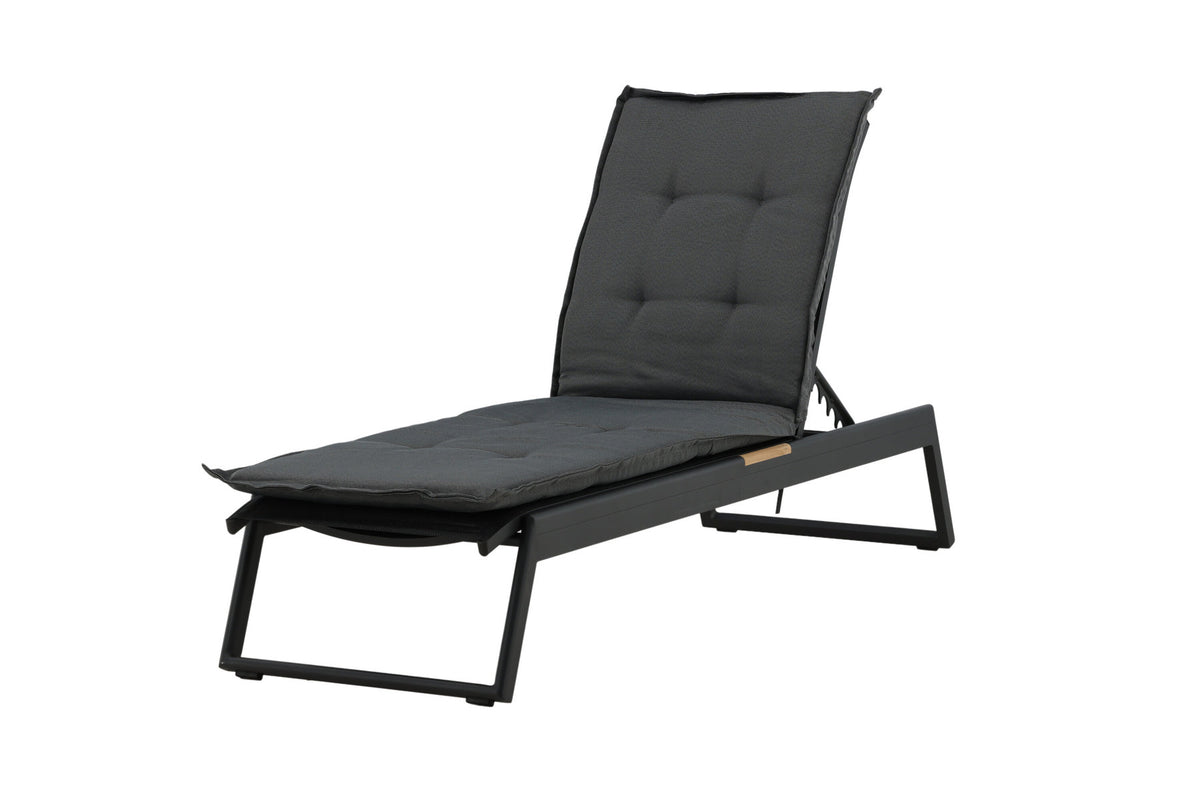 Kissen für Sonnenliege in Grau präsentiert im Onlineshop von KAQTU Design AG. Outdoor-Accessoire ist von Venture Home
