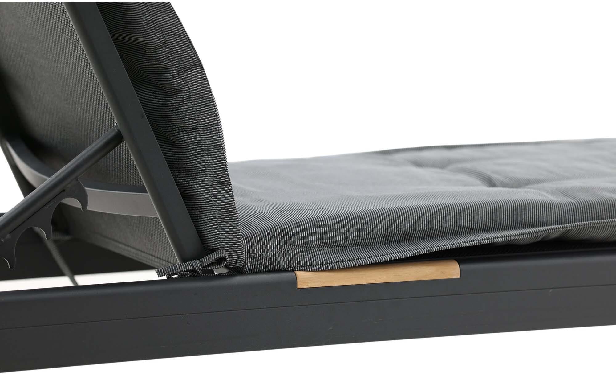 Venture Home Sonnenliegen-Kissen: Stilvoller Komfort für draussen.