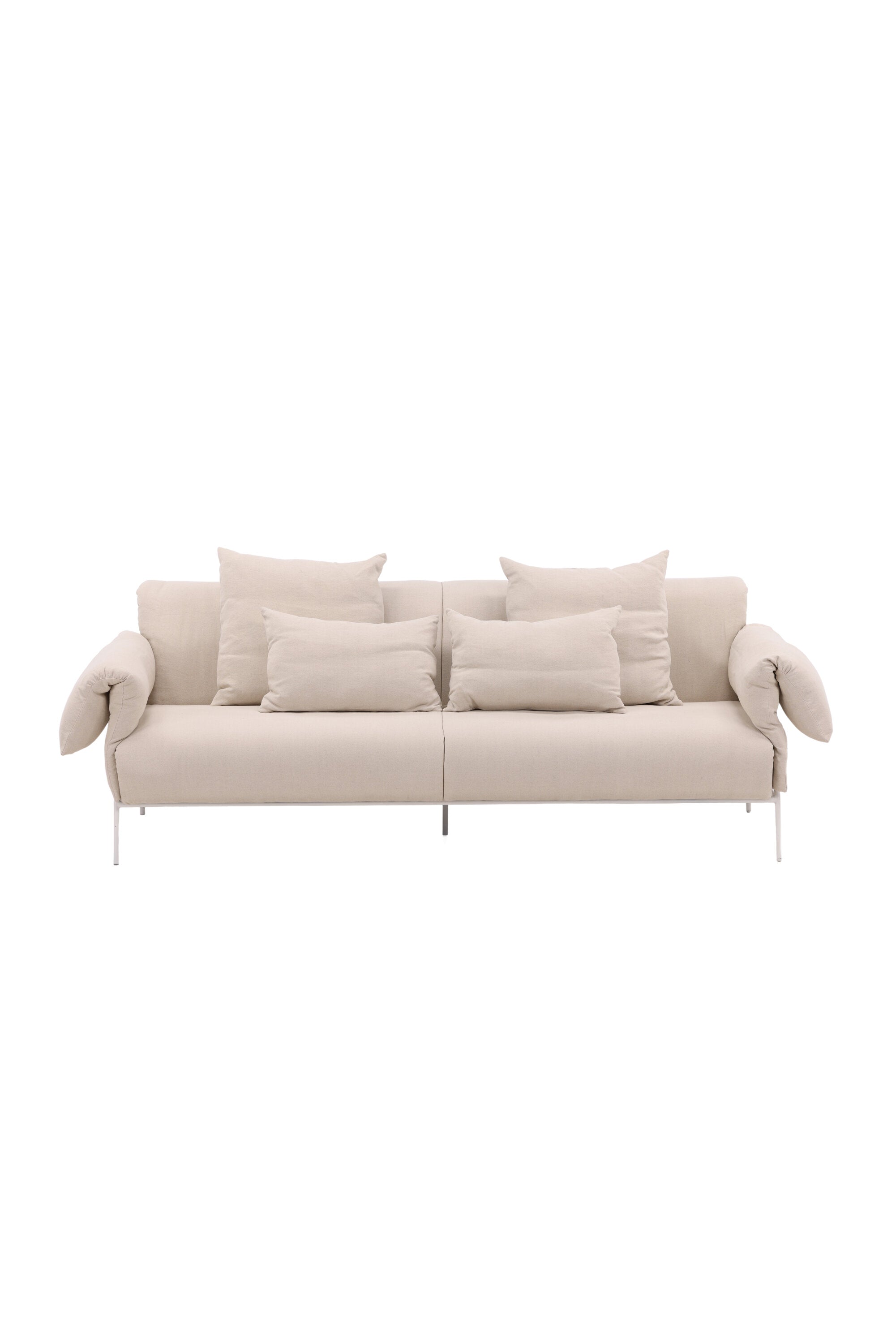 Öckerö Sofa in Beige präsentiert im Onlineshop von KAQTU Design AG. 3er Sofa ist von Vind