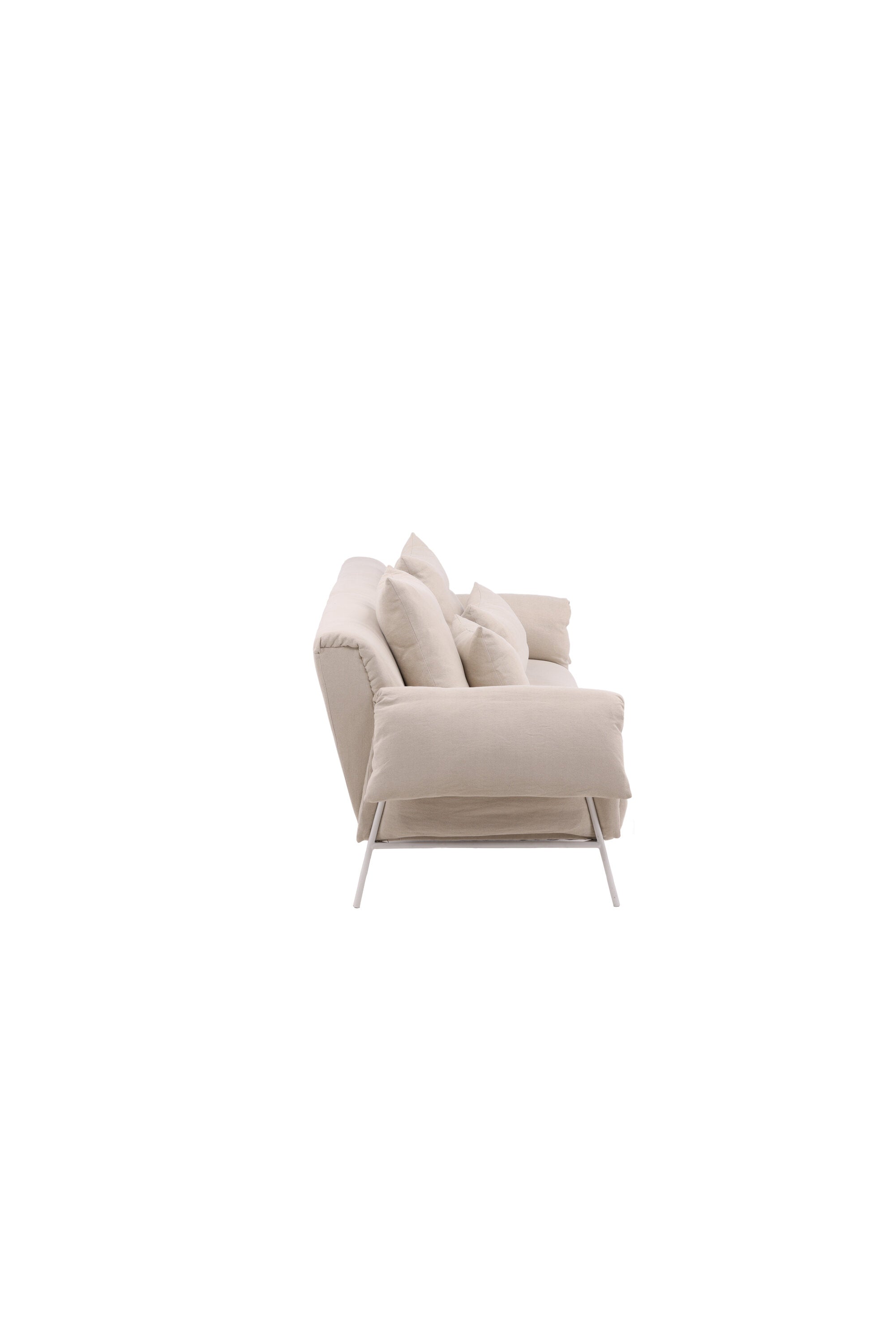 Öckerö Sofa in Beige präsentiert im Onlineshop von KAQTU Design AG. 3er Sofa ist von Vind