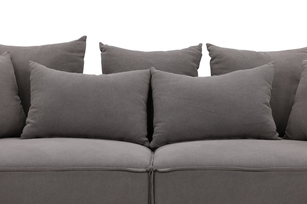 Gillholmen Sofa in Grau präsentiert im Onlineshop von KAQTU Design AG. 3er Sofa ist von Vind