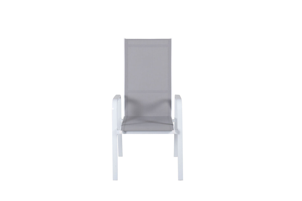Copacabana Stuhl in Grau präsentiert im Onlineshop von KAQTU Design AG. Gartenstuhl mit Armlehnen ist von Venture Home