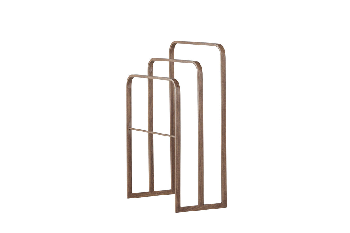 Drammen Hänger in Mokka präsentiert im Onlineshop von KAQTU Design AG. Stummer Diener ist von Vind