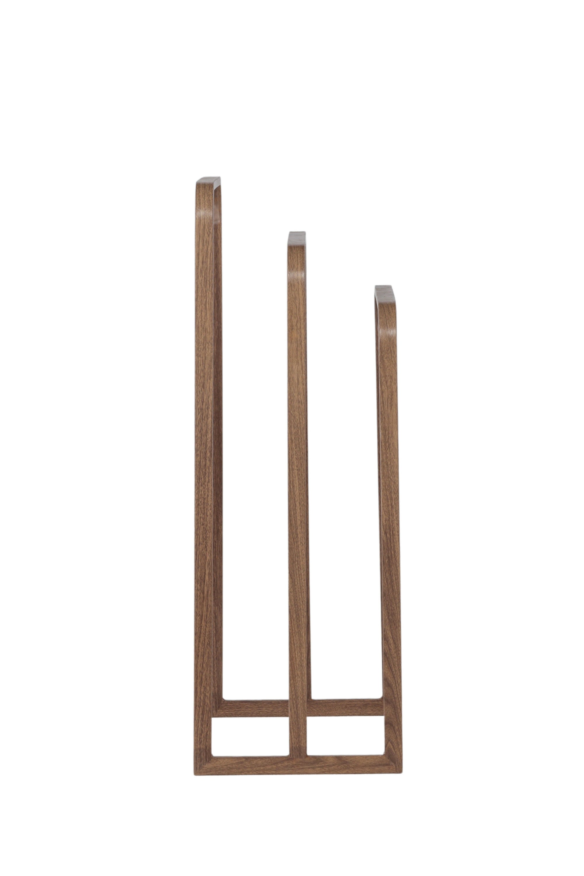 Drammen Hänger von Vind: Stilvolle Organisation für Ihr Zuhause. Robuster Stahl, dreifache Kapazität und elegantes Design vereinen Funktionalität und Ästhetik.