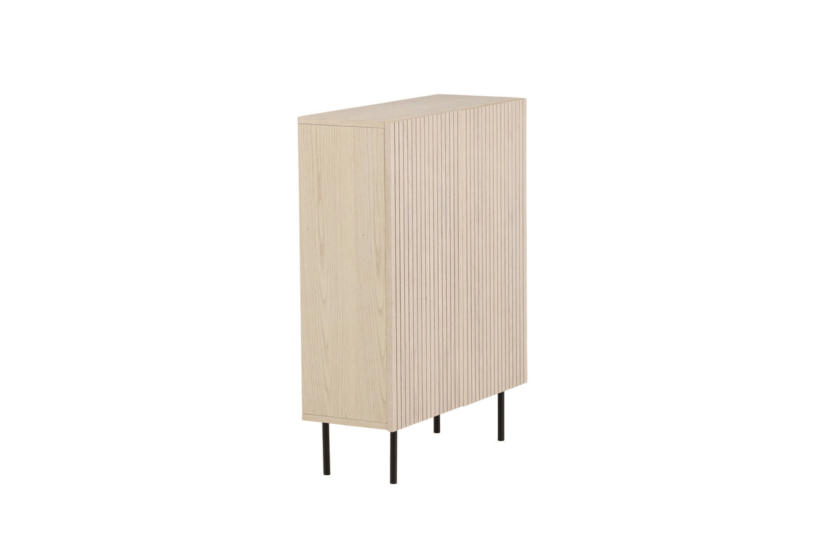 Björkön Kabinett in Tünchen präsentiert im Onlineshop von KAQTU Design AG. Cabinet ist von Vind
