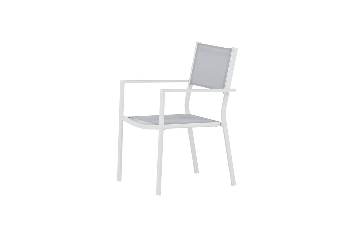Copacabana Stapelstuhl in Weiss präsentiert im Onlineshop von KAQTU Design AG. Gartenstuhl mit Armlehnen ist von Venture Home