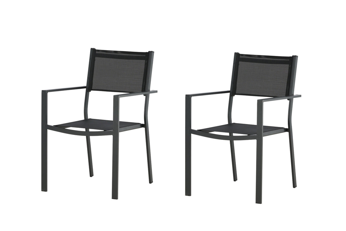 Copacabana Stapelstuhl in Schwarz präsentiert im Onlineshop von KAQTU Design AG. Gartenstuhl mit Armlehnen ist von Venture Home