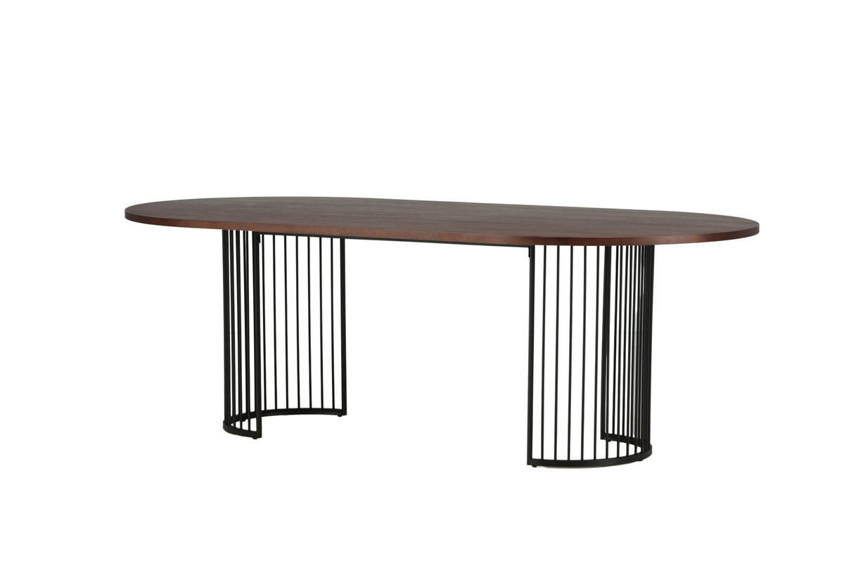 Hamneskär Tisch in Nussbaum präsentiert im Onlineshop von KAQTU Design AG. Esstisch ist von Vind
