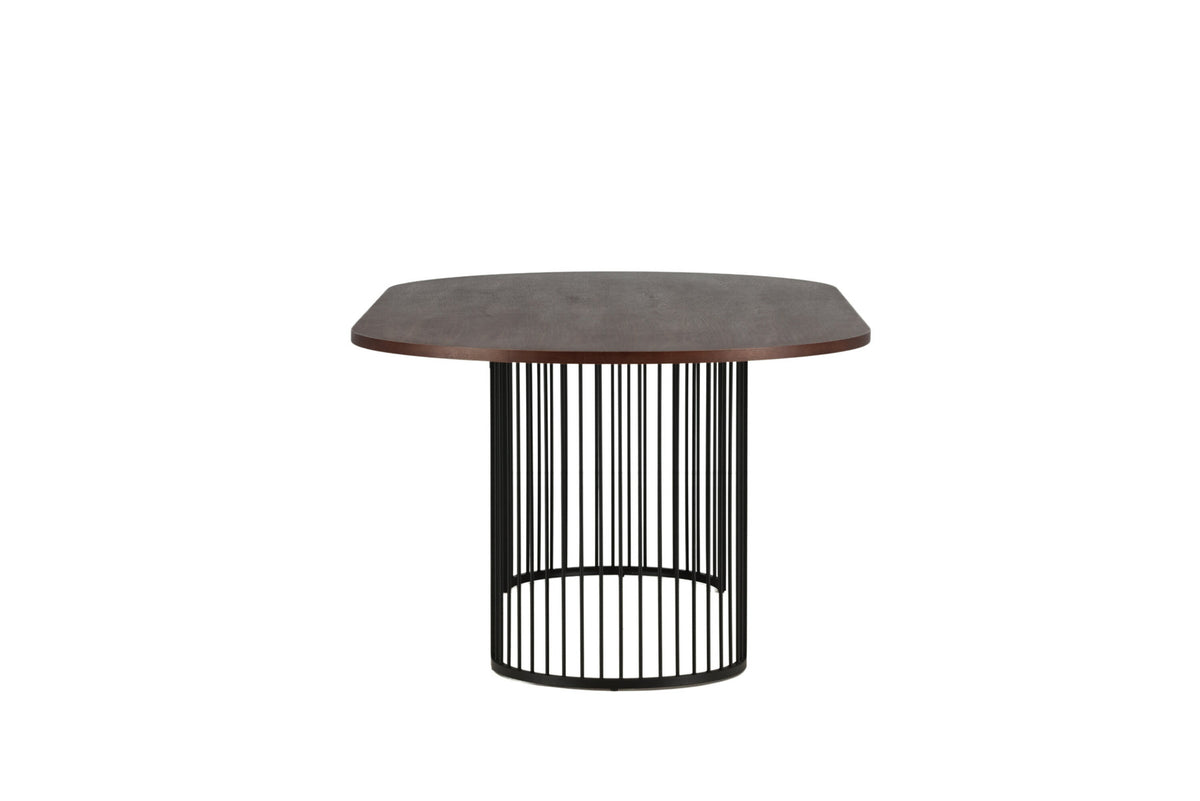 Hamneskär Tisch in Nussbaum präsentiert im Onlineshop von KAQTU Design AG. Esstisch ist von Vind