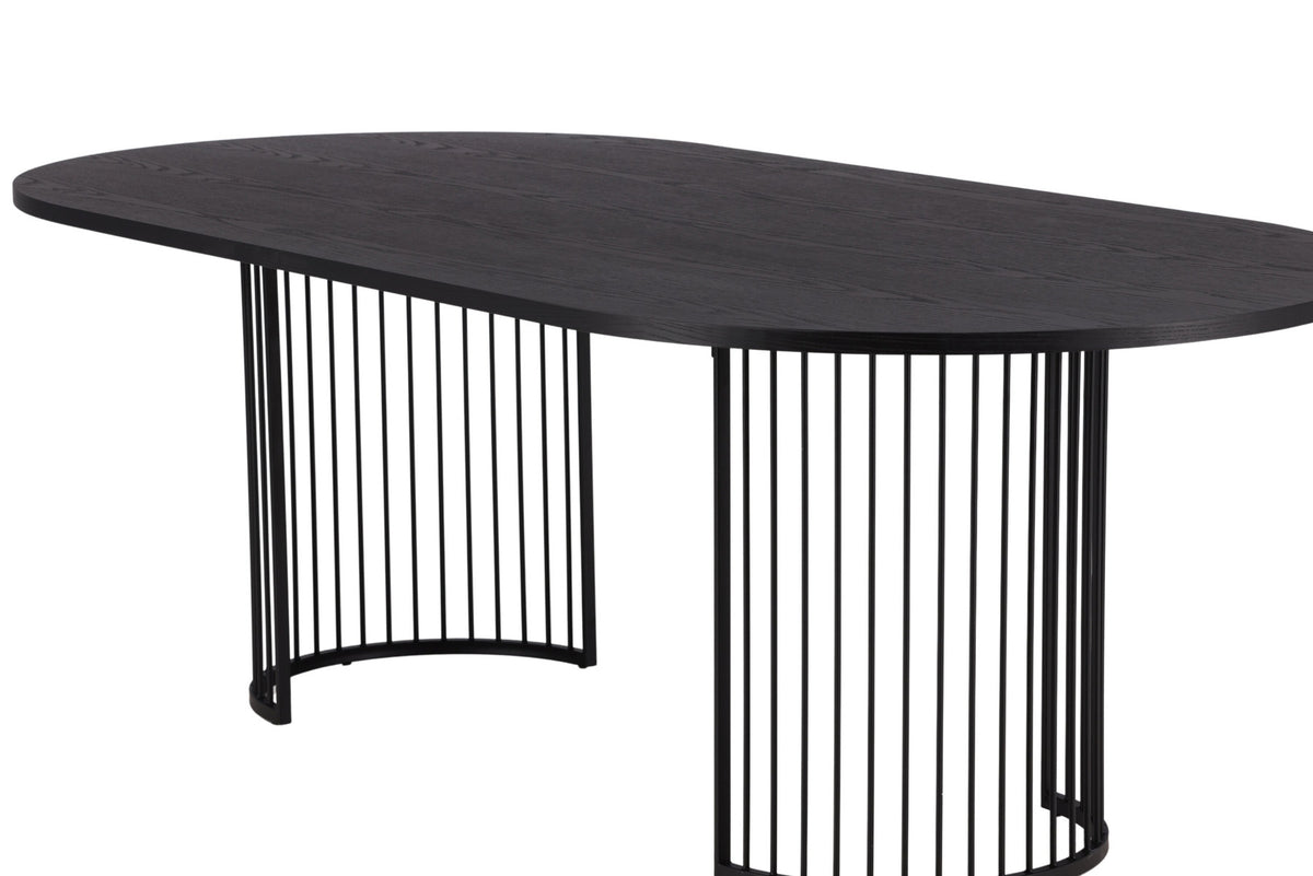 Hamneskär Tisch in Schwarz präsentiert im Onlineshop von KAQTU Design AG. Esstisch ist von Vind