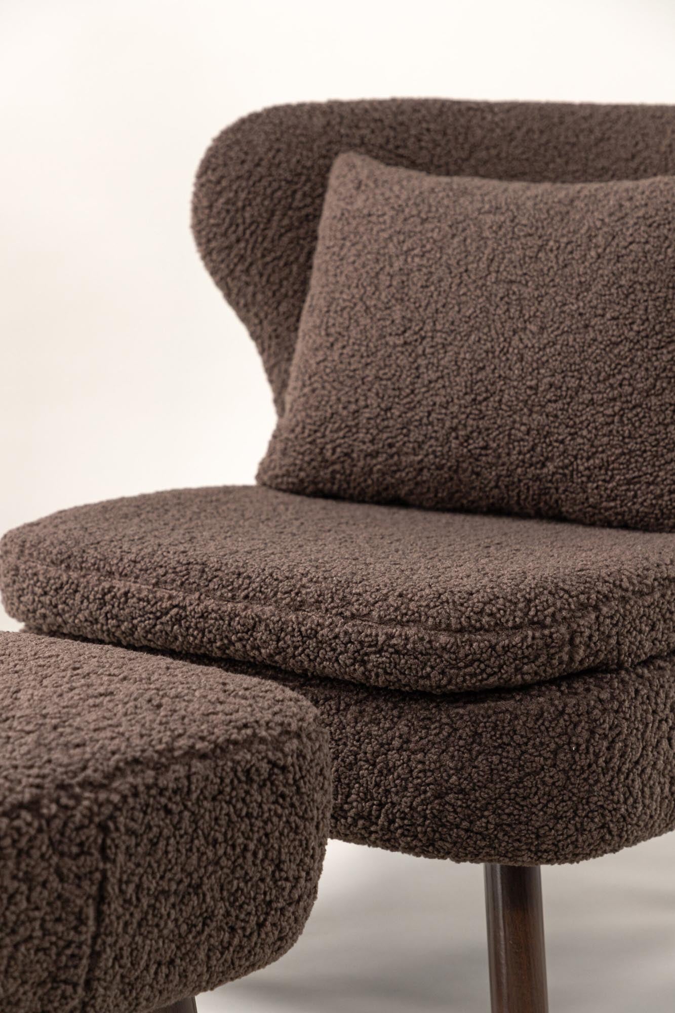 Ryxö Sessel von Vind: Kuscheliger Teddy-Stoff, modernes Design und optimaler Sitzkomfort für entspannte Stunden in jedem Raum.