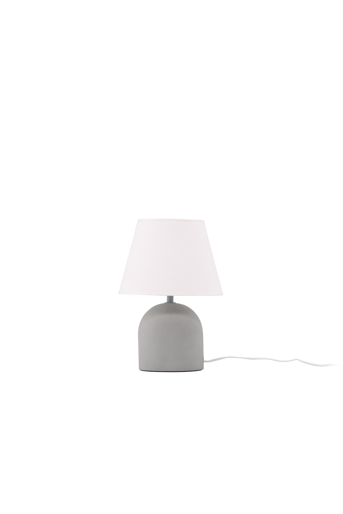 Styrsö Tischleuchte in Grau präsentiert im Onlineshop von KAQTU Design AG. Tischleuchte ist von Vind