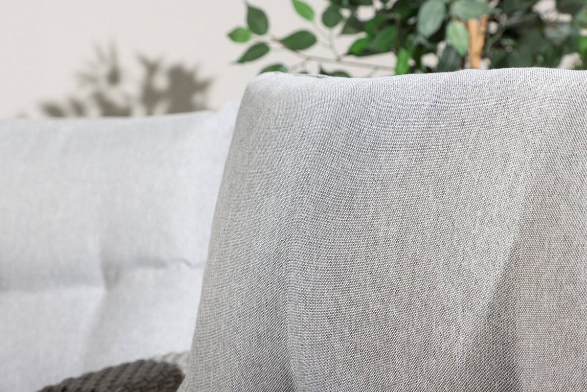 Brentwood Sofagarnitur in Grau präsentiert im Onlineshop von KAQTU Design AG. Loungeset ist von Venture Home