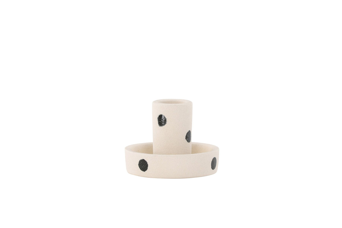 Runder weisser Kerzenständer Ceco aus Ton mit schlichter, minimalistischer Form, Durchmesser 11 cm, Höhe 6 cm.