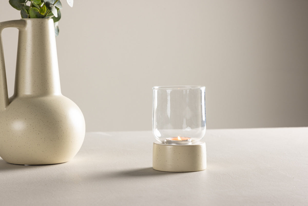 Vica Teelicht in Beige präsentiert im Onlineshop von KAQTU Design AG. Teelichthalter ist von Venture Home