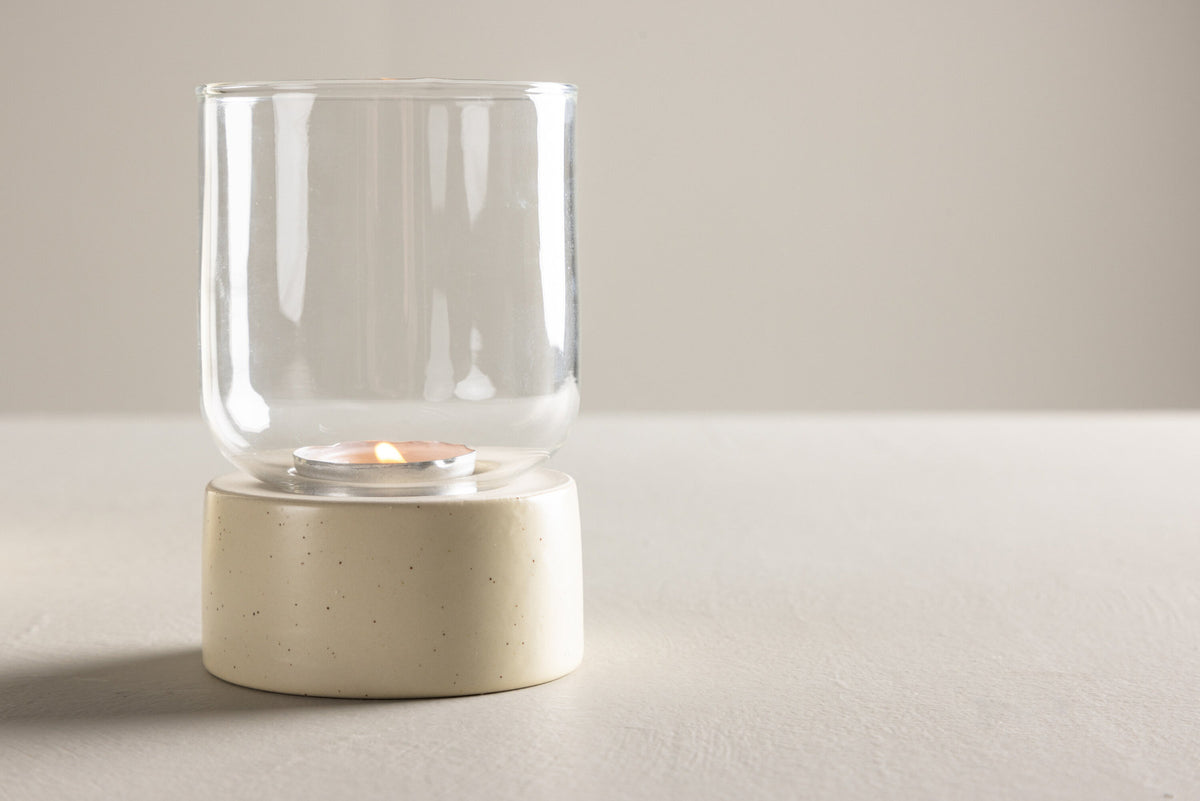 Vica Teelicht in Beige präsentiert im Onlineshop von KAQTU Design AG. Teelichthalter ist von Venture Home