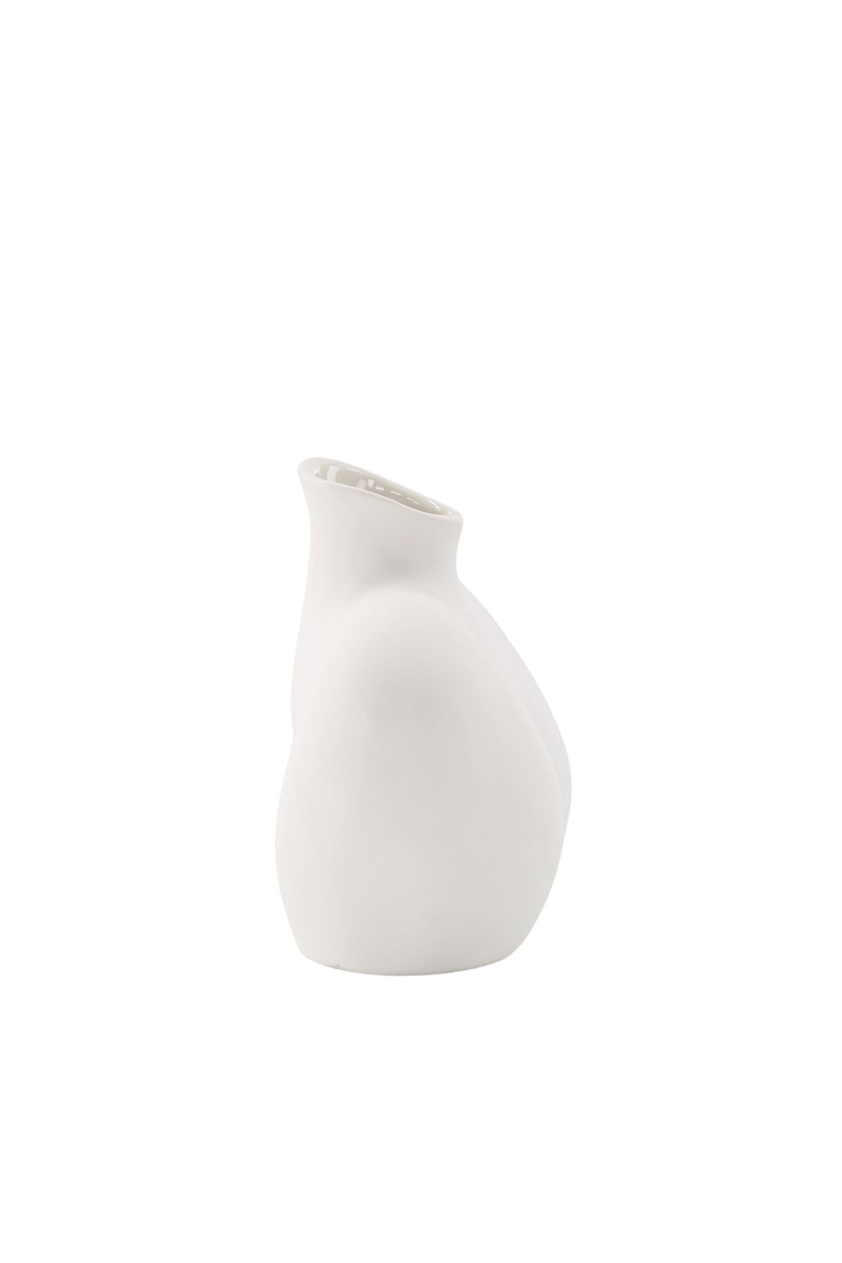 Cremefarbene Harvey Vase aus Steinzeug von Venture Home mit geschwungener, an die weibliche Form angelehnter Silhouette.