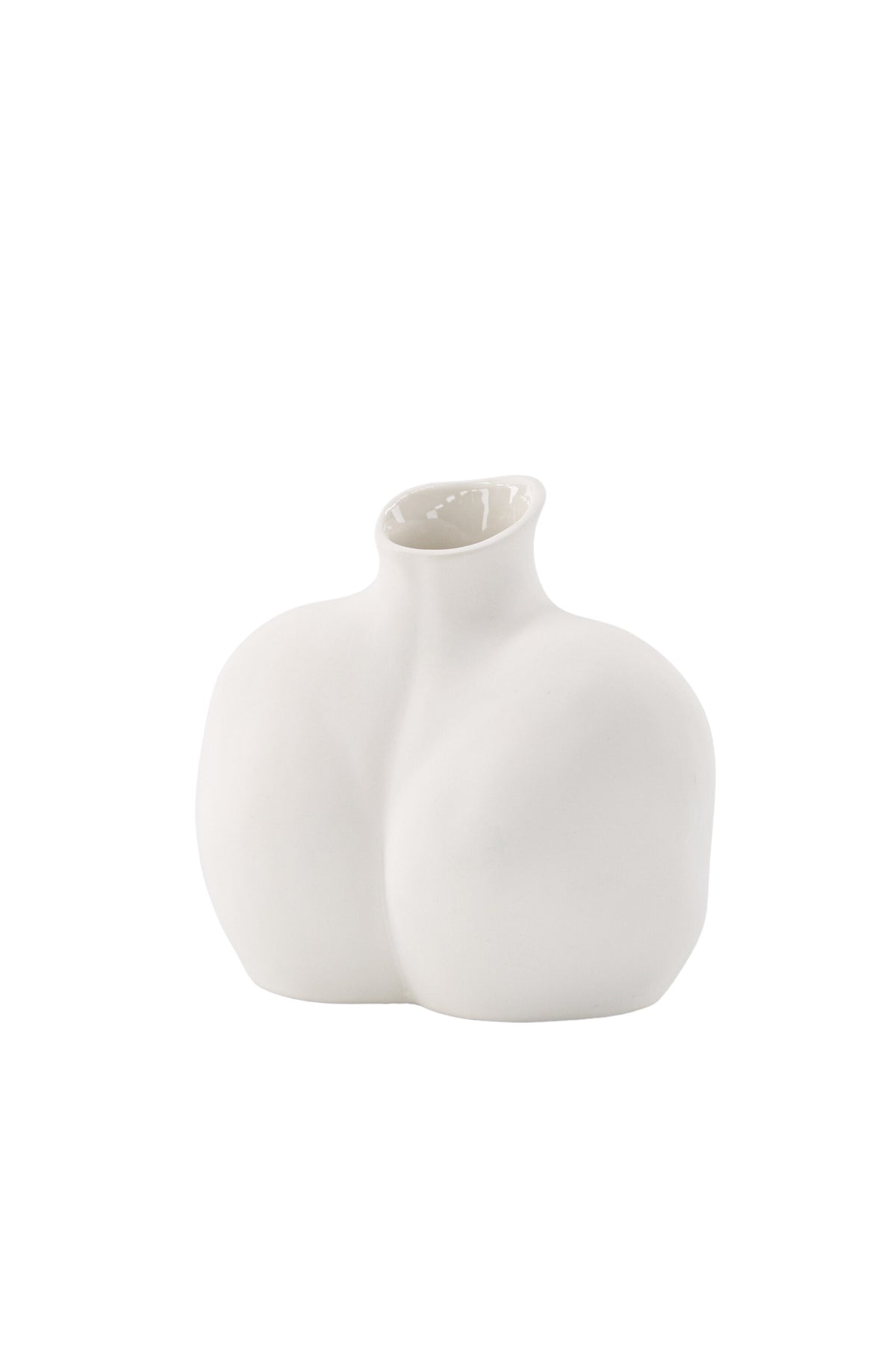 Cremefarbene Harvey Vase aus Steinzeug von Venture Home mit geschwungener, an die weibliche Form angelehnter Silhouette.