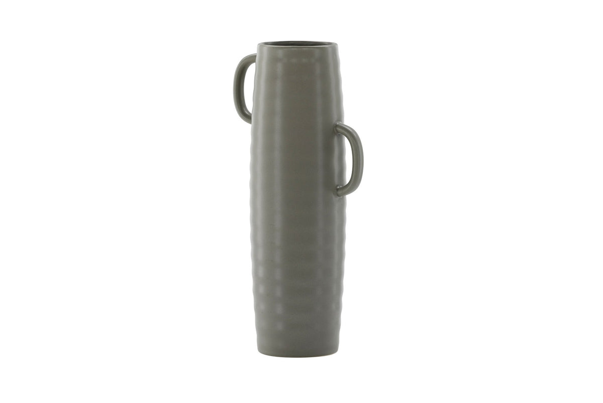Beige Cent Vase von Venture Home aus Steinzeug mit wellenförmiger Struktur und zwei asymmetrisch angebrachten Griffen an den Seiten.
