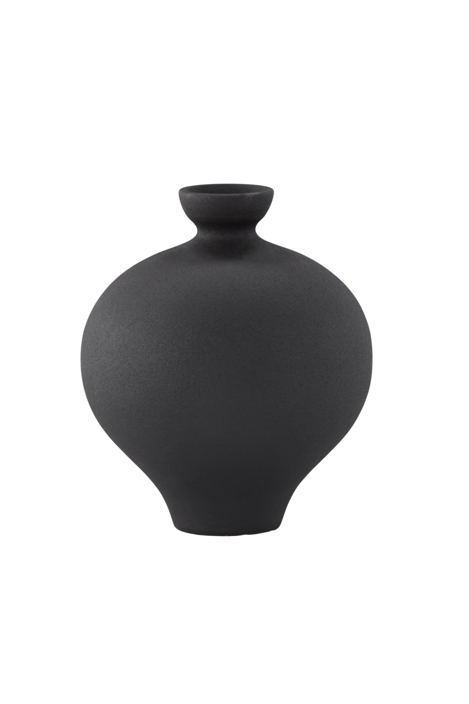 Rellis Vase in Schwarz präsentiert im Onlineshop von KAQTU Design AG. Vase ist von Venture Home