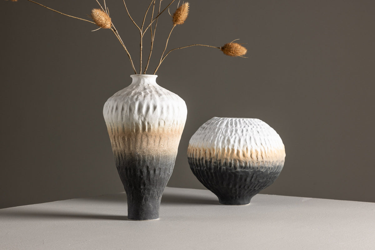 Pane Vase in Beige/ Grau/ Rosa präsentiert im Onlineshop von KAQTU Design AG. Vase ist von Venture Home