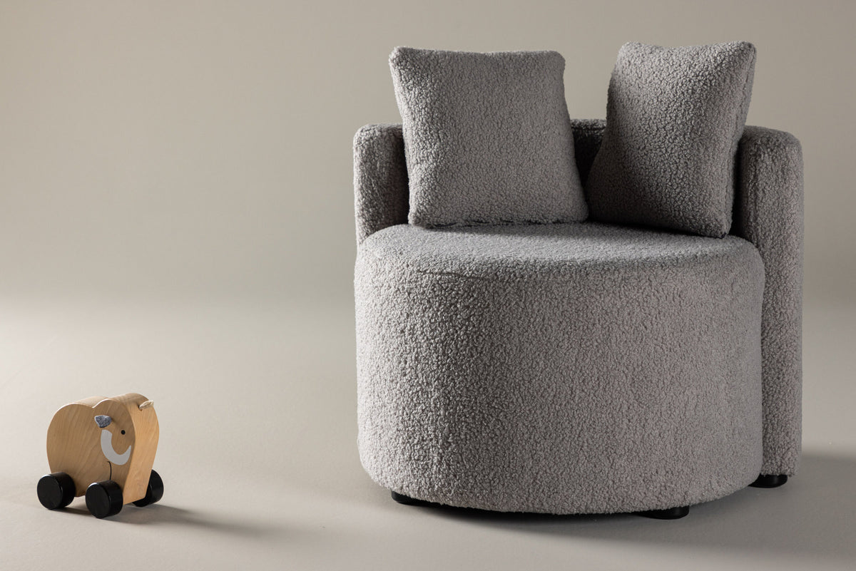 Kelso Kids Sofa in Grau präsentiert im Onlineshop von KAQTU Design AG. Sofa ist von Venture Home