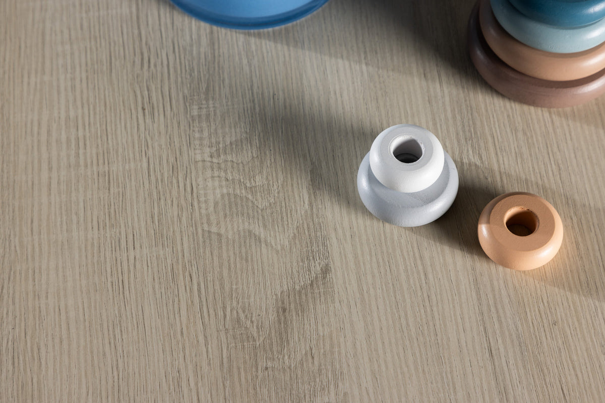 Kids Kindertisch in Tünchen präsentiert im Onlineshop von KAQTU Design AG. Esstisch ist von Venture Home