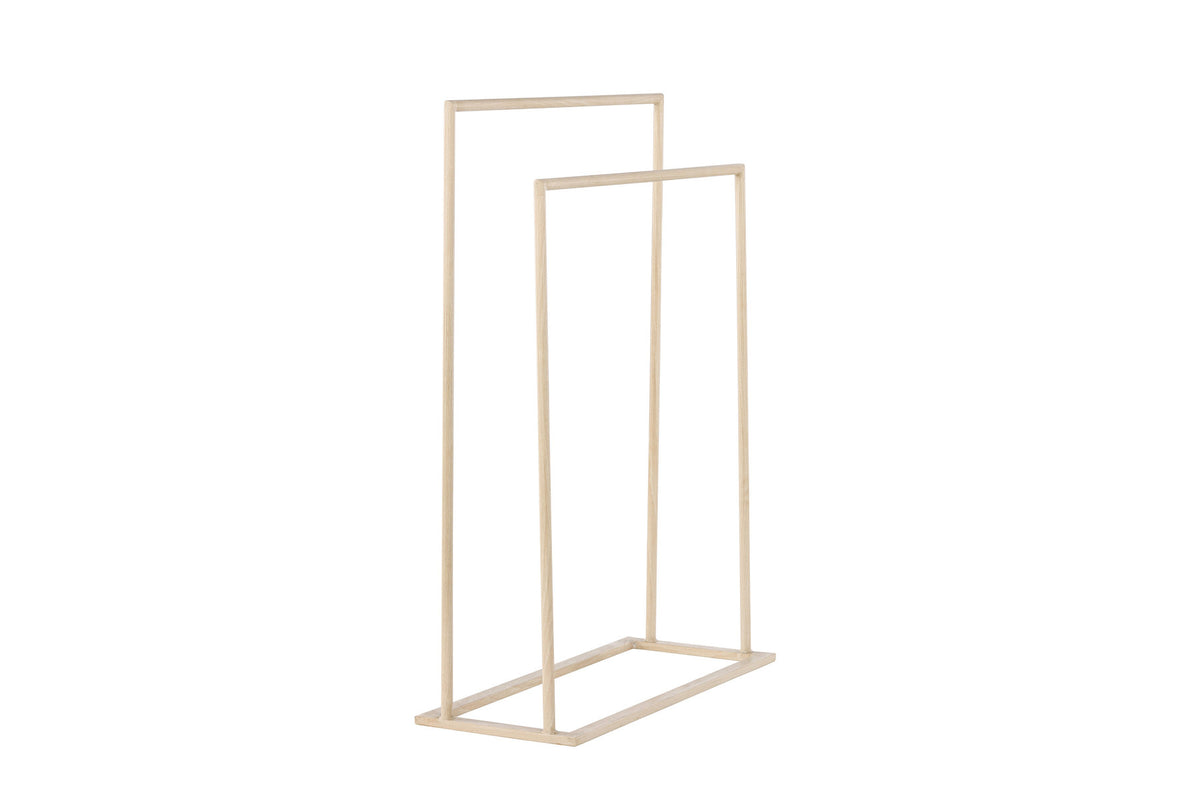 Alva Hänger in Tünchen präsentiert im Onlineshop von KAQTU Design AG. ist von Venture Home