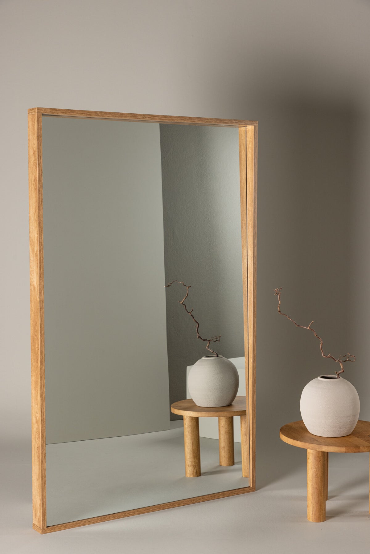 Nashville Spiegel in Natur präsentiert im Onlineshop von KAQTU Design AG. Spiegel ist von Venture Home