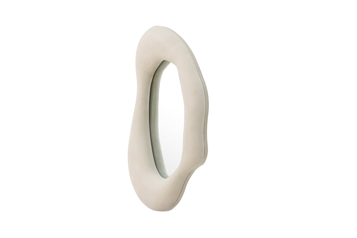 Louisville Spiegel in Beige präsentiert im Onlineshop von KAQTU Design AG. Spiegel ist von Venture Home