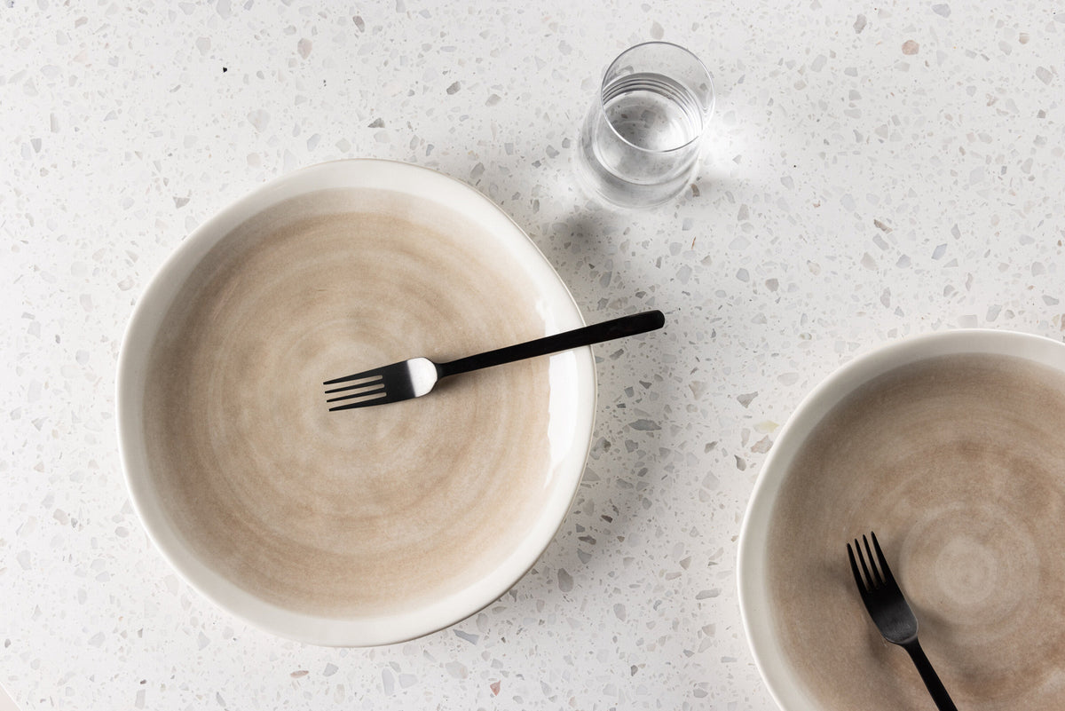 Jubie Teller in Beige präsentiert im Onlineshop von KAQTU Design AG. Teller ist von Venture Home