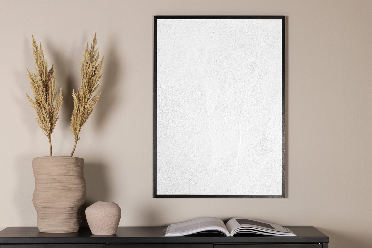 White reveted Poster in Weiss präsentiert im Onlineshop von KAQTU Design AG. Bild ist von Venture Home