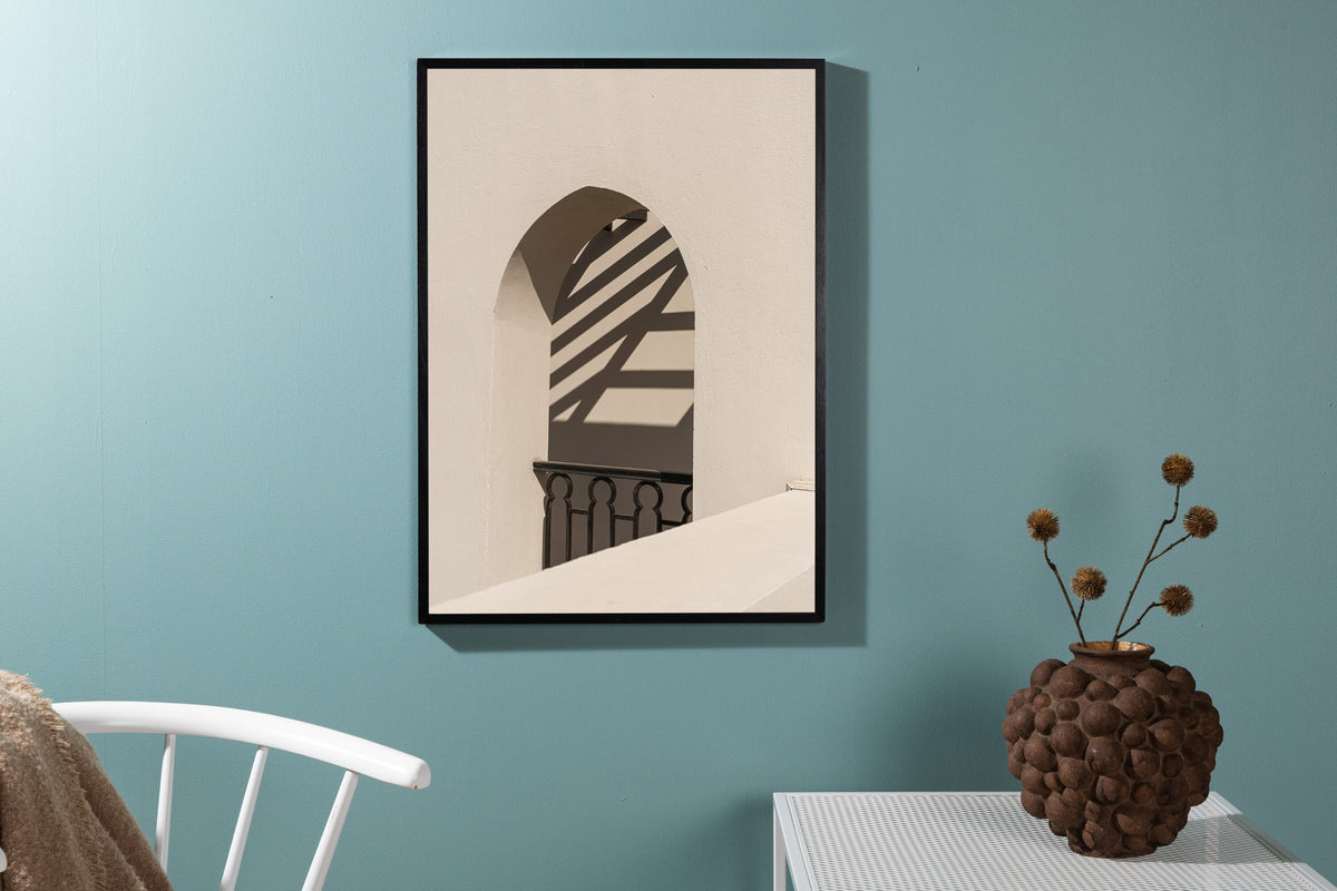 Balkon Poster in Weiss präsentiert im Onlineshop von KAQTU Design AG. Bild ist von Venture Home