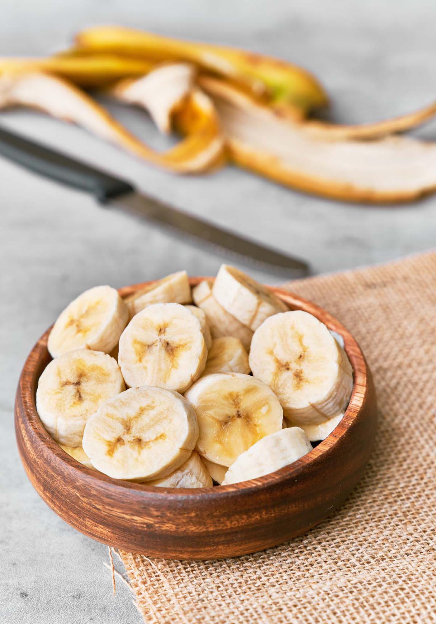 Banana Poster von Venture Home: Frische Farben für Ihr Zuhause.