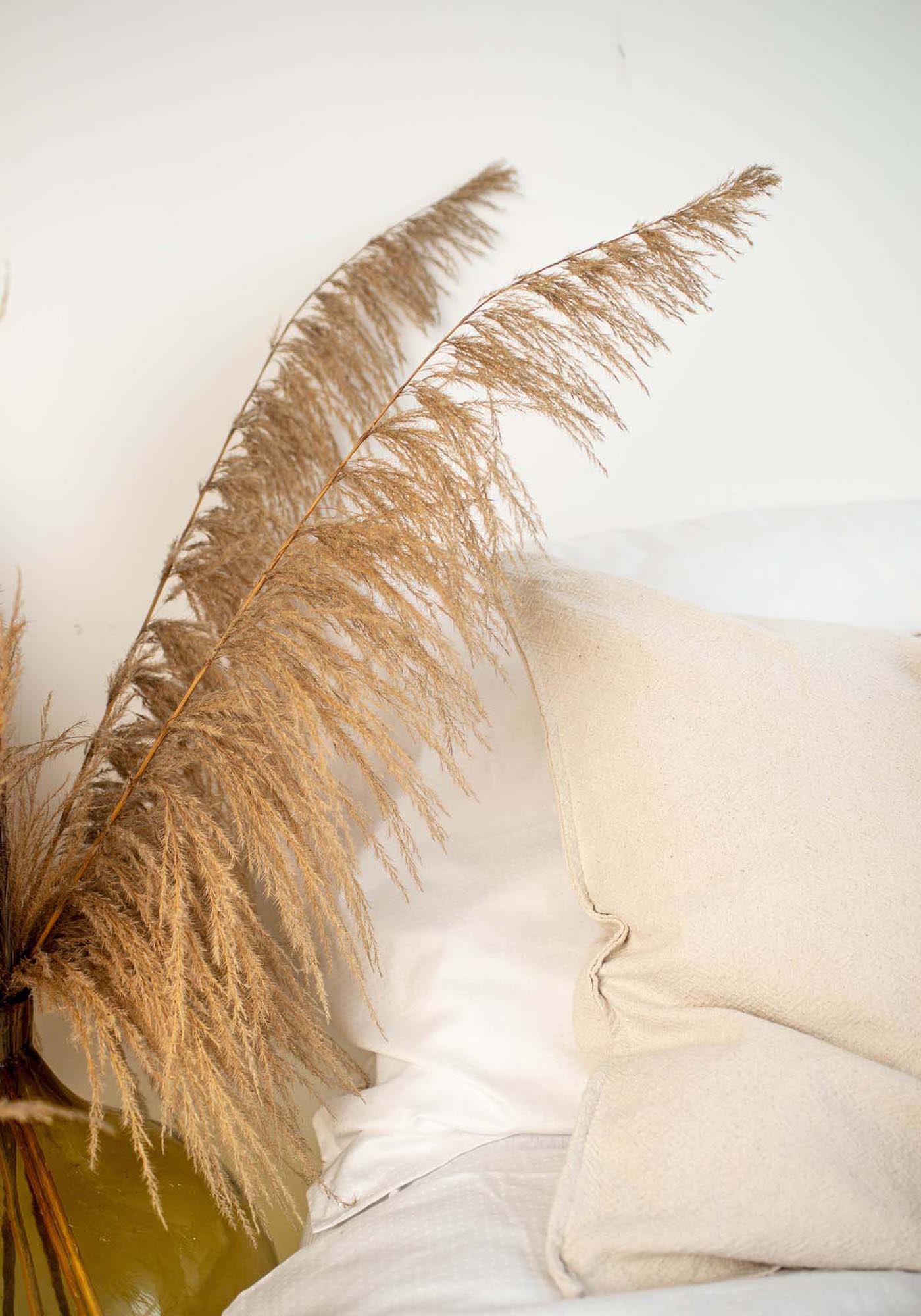 Verleihen Sie Ihrem Zuhause mit dem Bohemian Poster von Venture Home einen Hauch von Stil und Gemütlichkeit. Ideal für jede Einrichtung!