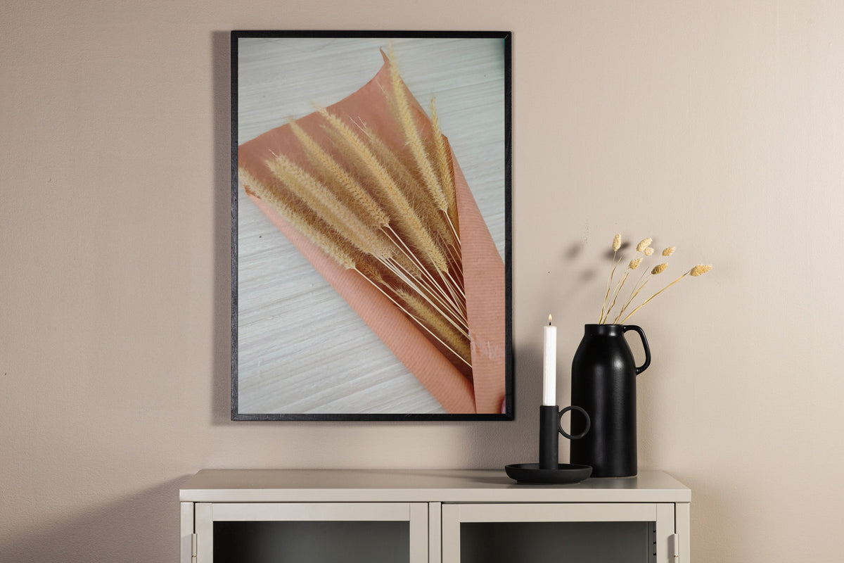Dry Flowers Poster in Beige präsentiert im Onlineshop von KAQTU Design AG. Bild ist von Venture Home