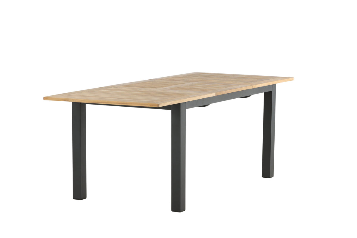 Panama Gartentisch ausziehbar in Schwarz präsentiert im Onlineshop von KAQTU Design AG. Gartentisch ist von Venture Home