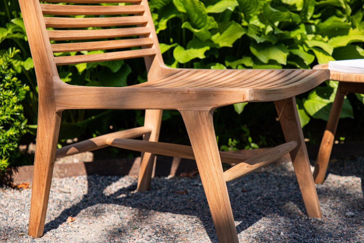 Ribbon Lounger in Natur präsentiert im Onlineshop von KAQTU Design AG. Outdoor-Sessel ist von Venture Home