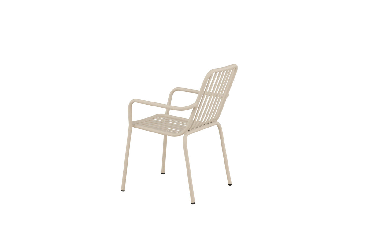 Peking Gartenstuhl in Beige präsentiert im Onlineshop von KAQTU Design AG. Gartenstuhl mit Armlehnen ist von Venture Home