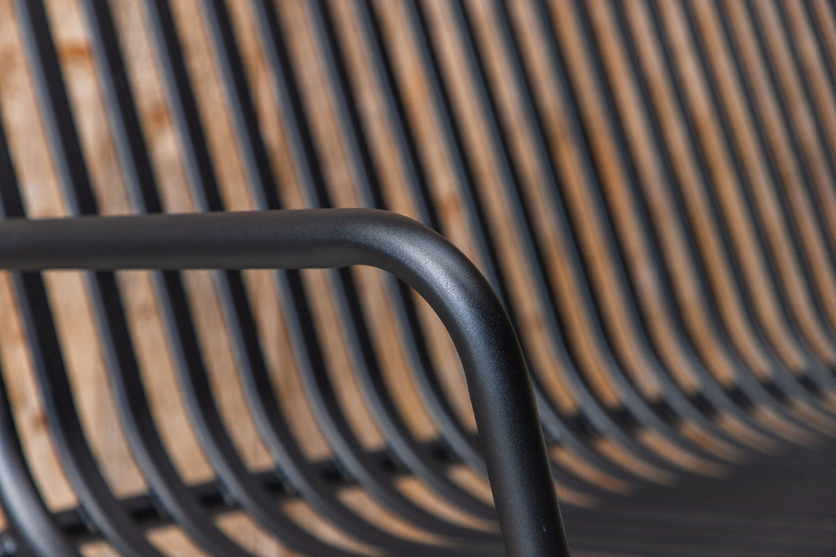 Peking Bank Sofa in Schwarz präsentiert im Onlineshop von KAQTU Design AG. Sitzbank ist von Venture Home