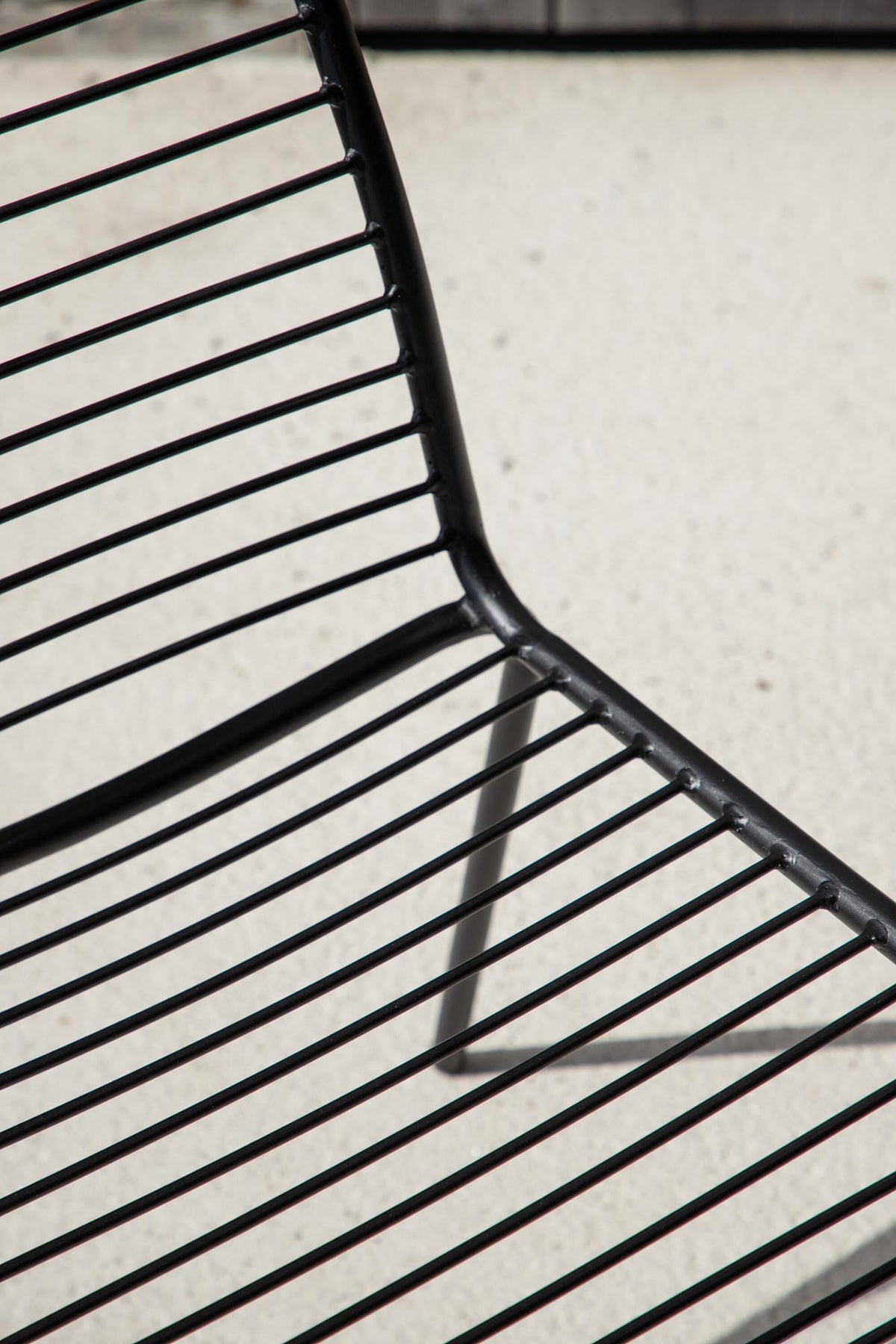 Panjin Gartenstuhl in Schwarz präsentiert im Onlineshop von KAQTU Design AG. Gartenstuhl ist von Venture Home