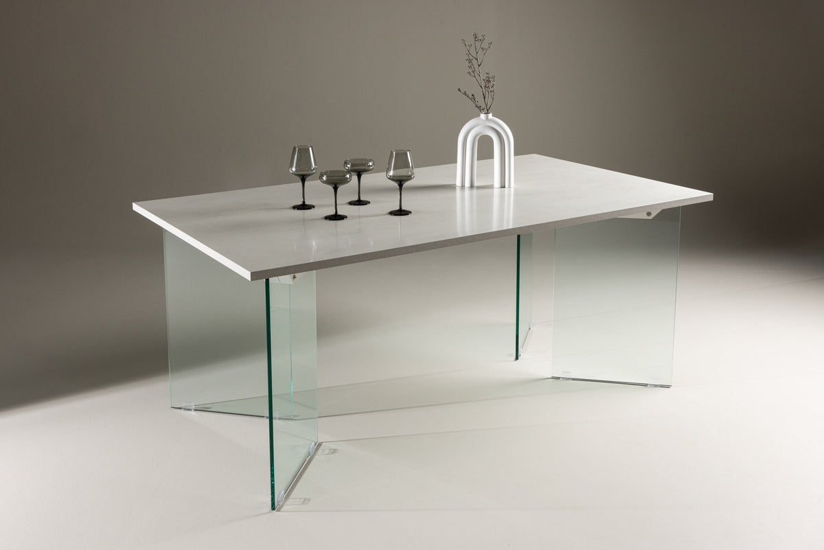 Ester Esstisch in Hellgrau präsentiert im Onlineshop von KAQTU Design AG. Esstisch ist von Venture Home