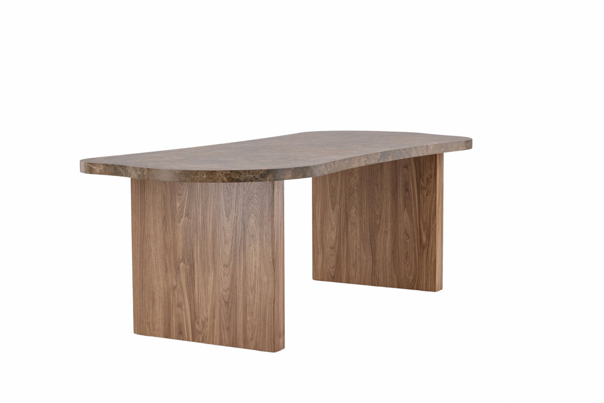 Eleonora Esstisch in Braun präsentiert im Onlineshop von KAQTU Design AG. Esstisch ist von Vind