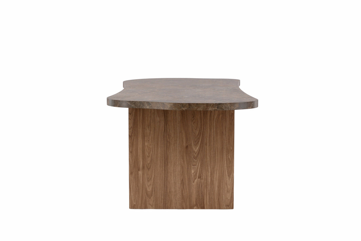 Eleonora Esstisch in Braun präsentiert im Onlineshop von KAQTU Design AG. Esstisch ist von Vind