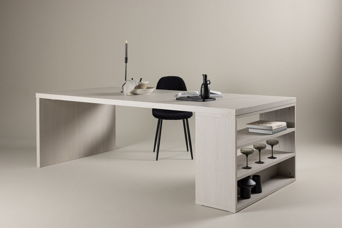 Mika Esstisch in Tünchen präsentiert im Onlineshop von KAQTU Design AG. Esstisch ist von Venture Home