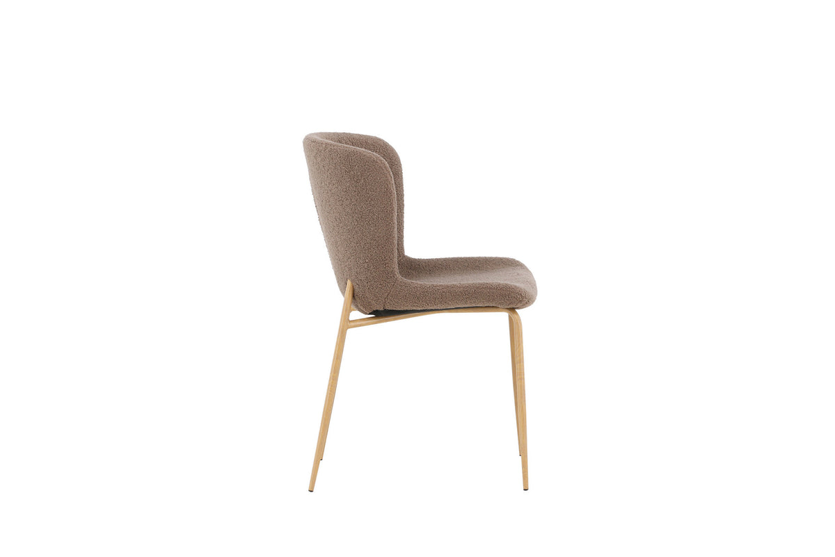 Modesto Esszimmerstuhl in Braun präsentiert im Onlineshop von KAQTU Design AG. Schalenstuhl ist von Venture Home