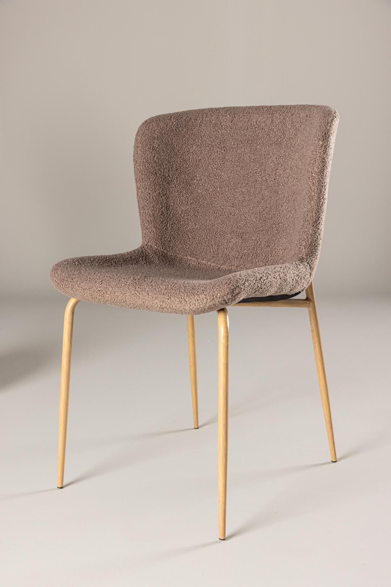 Modesto Stuhl: Modernes Design trifft Komfort, ideal für stilvolle Essbereiche.